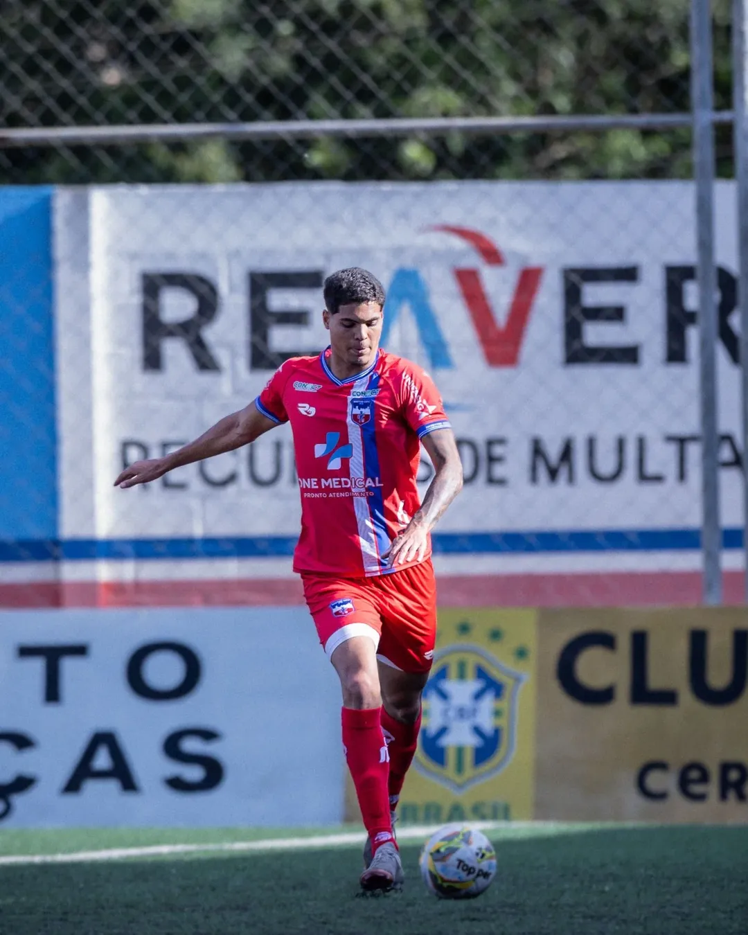  Gabriel Gama Costa - Zagueiro Esquerdo