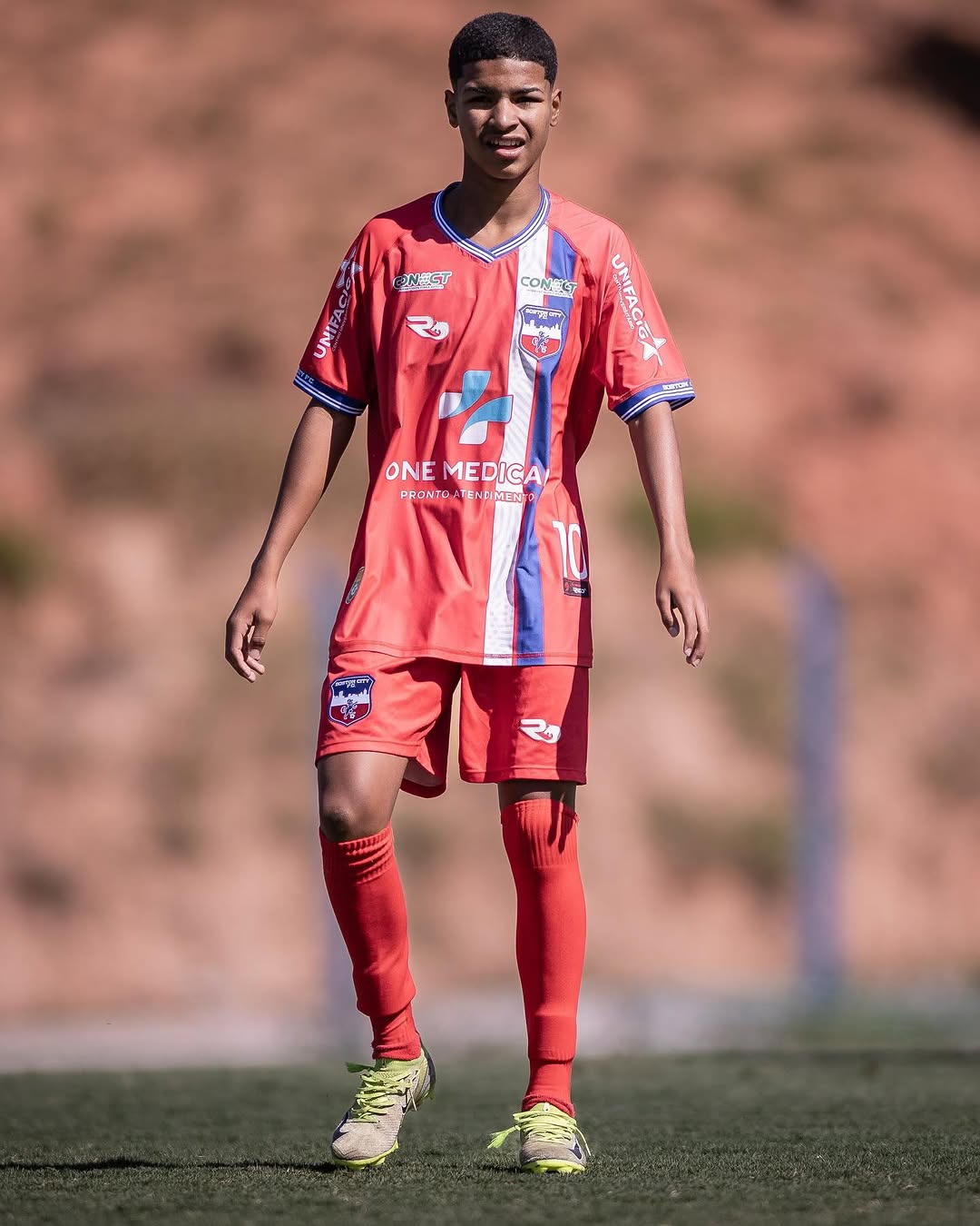 Hiago Rodrigues de Araújo - Meio Ofensivo